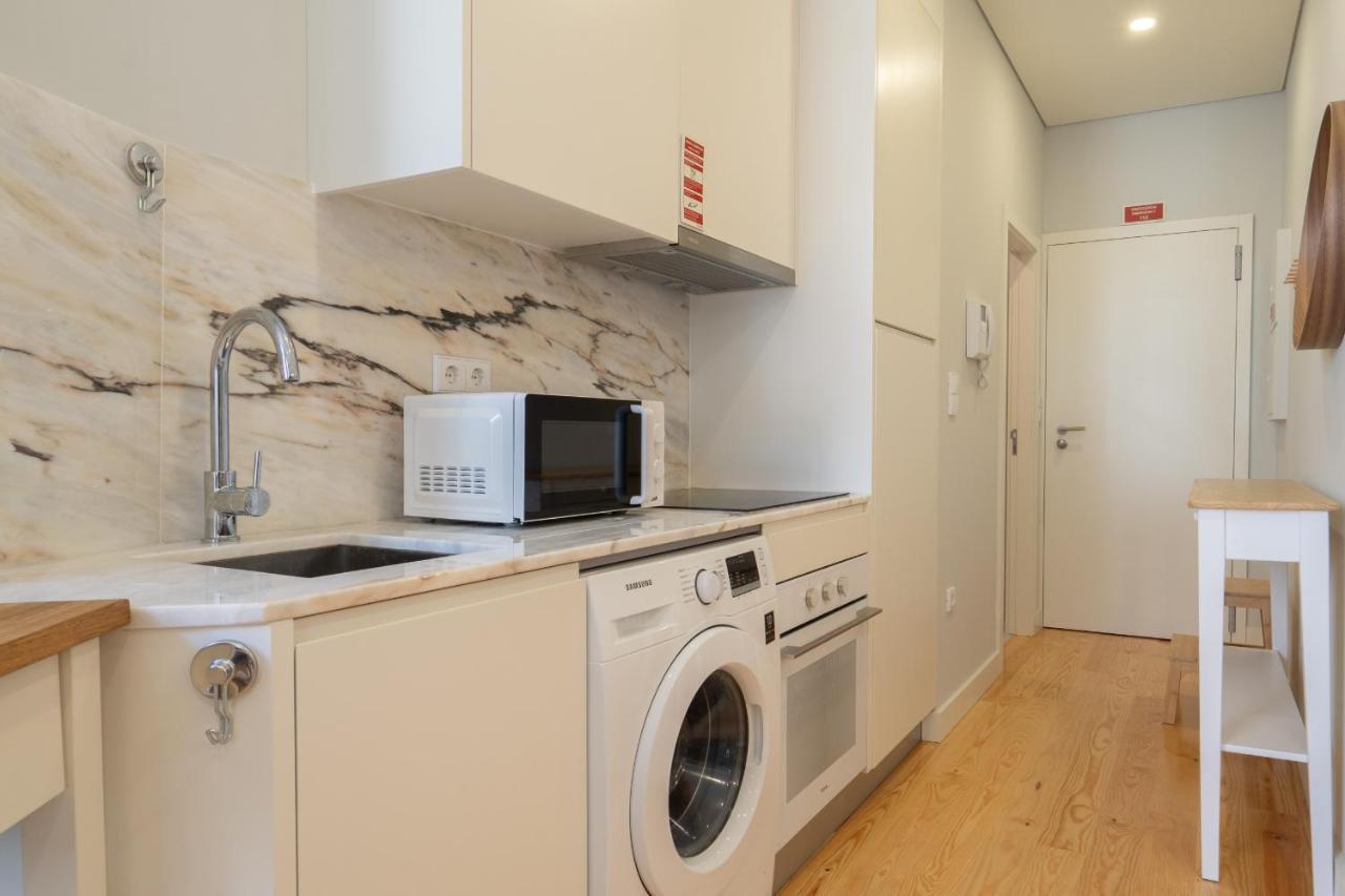 Host Wise - Enchanting Design Flat - Premium Location OOporto Exteriör bild